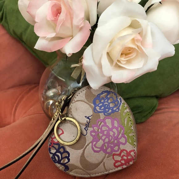 Coach Handbags - COACH COIN PURSE